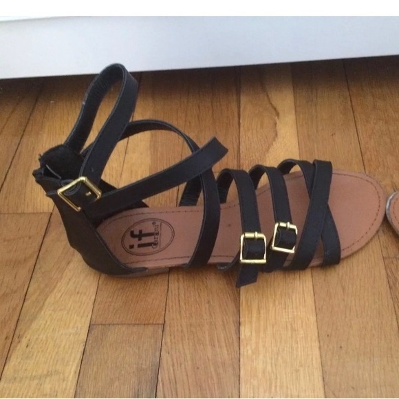 BLACK GLADIATOR SANDAL BY IF Carrini - Picture 4 of 5